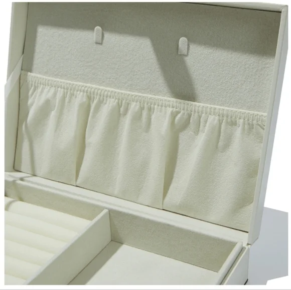 Radley London Jewelry Box - Picture 2 of 6